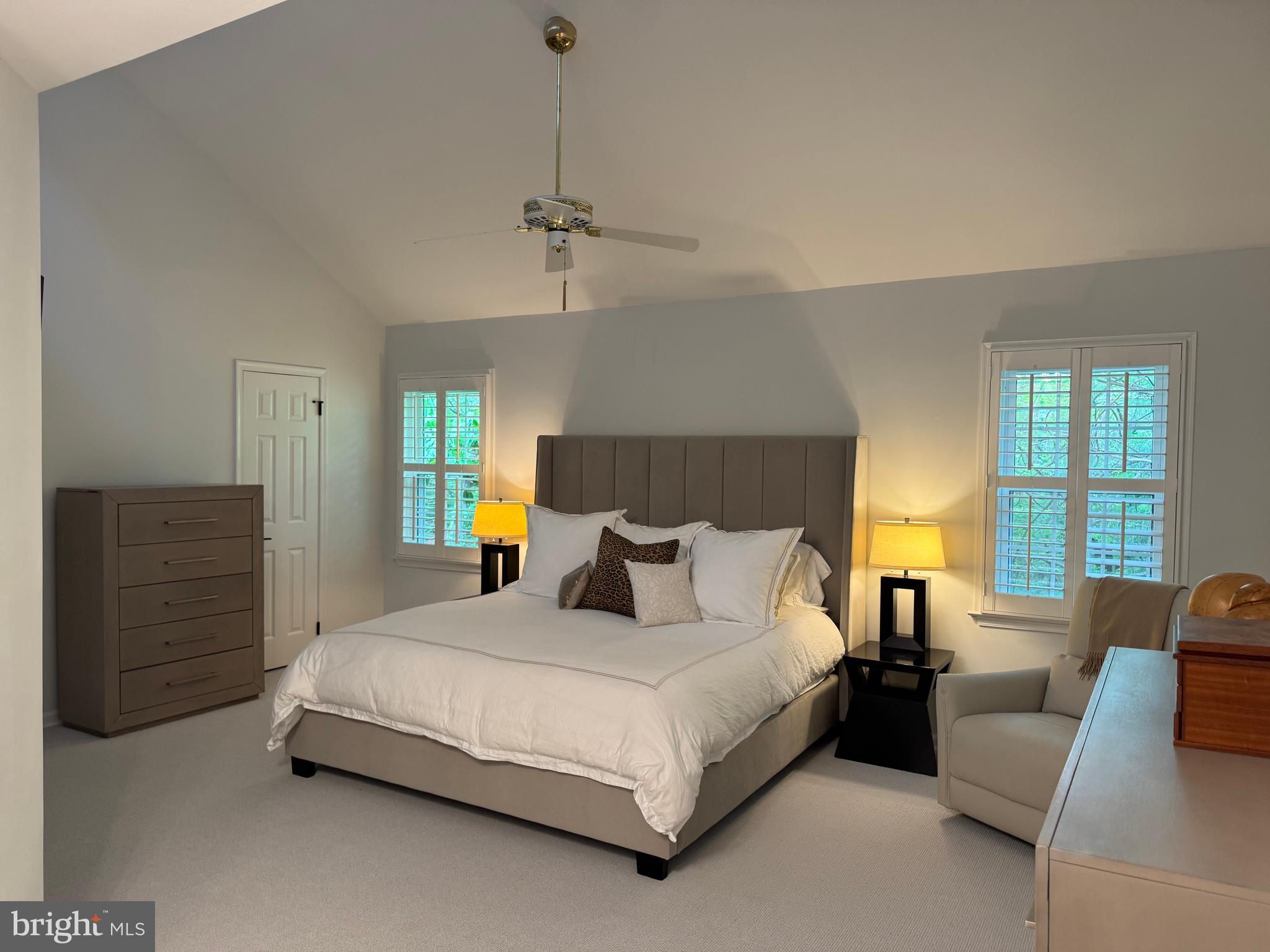 7904 QUARRY RIDGE WAY