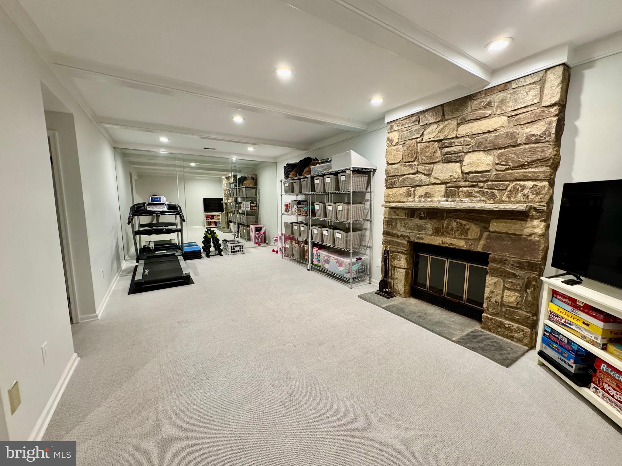 7904 QUARRY RIDGE WAY