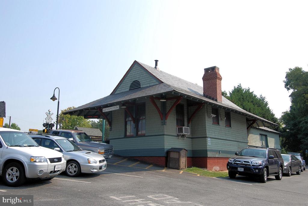 3303 FAYETTE ROAD