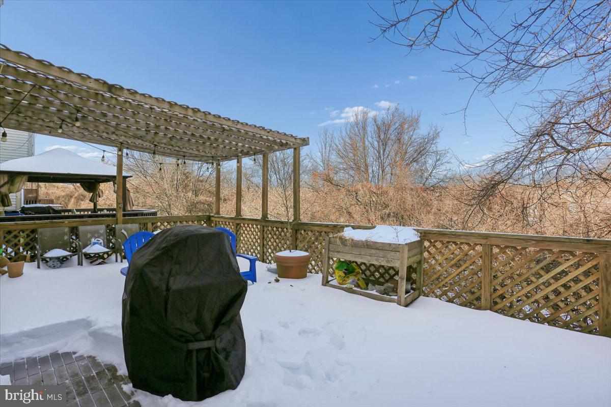 9201 BROADWATER DRIVE