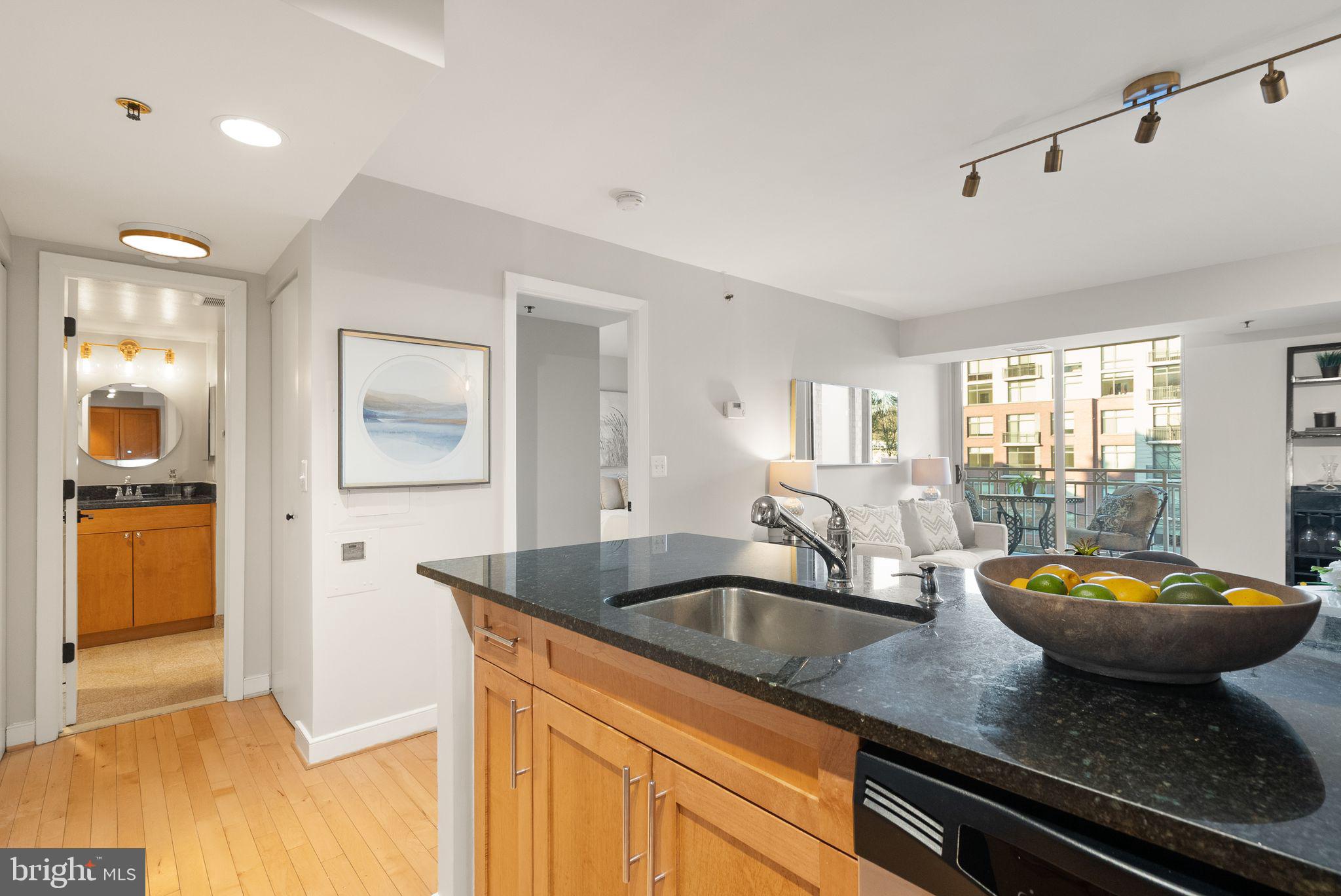 7500 WOODMONT AVENUE S520