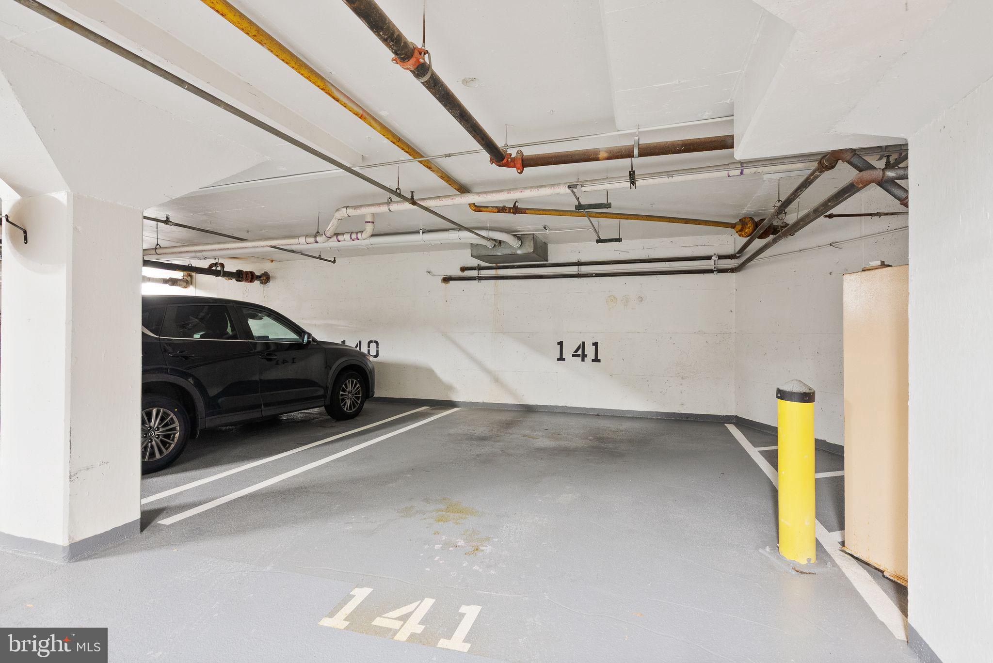 7500 WOODMONT AVENUE S520