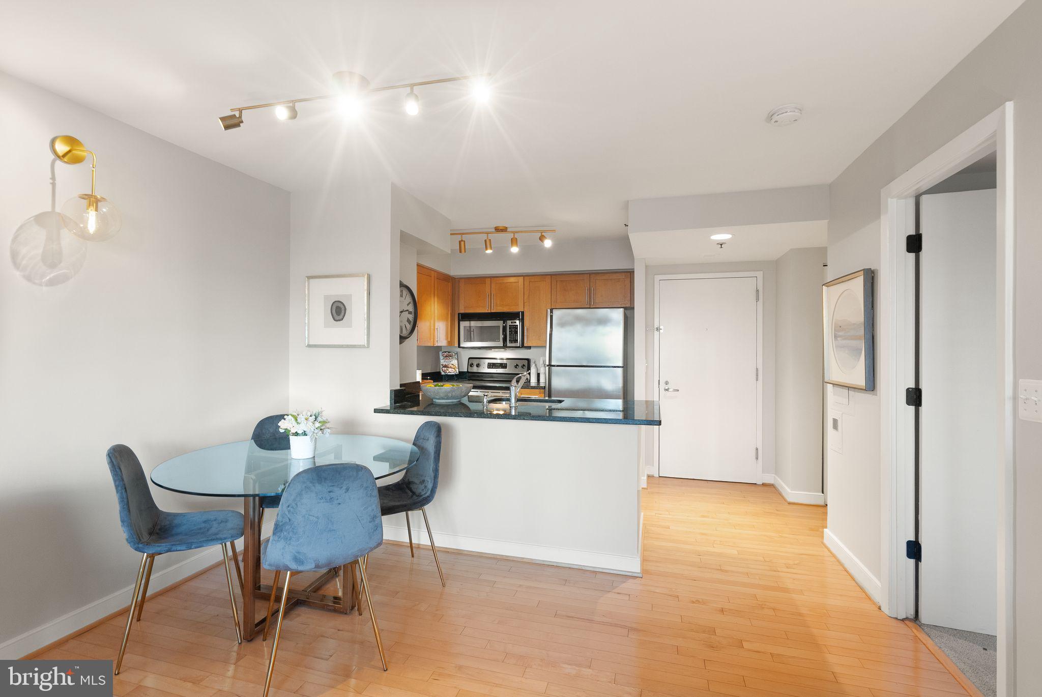 7500 WOODMONT AVENUE S520