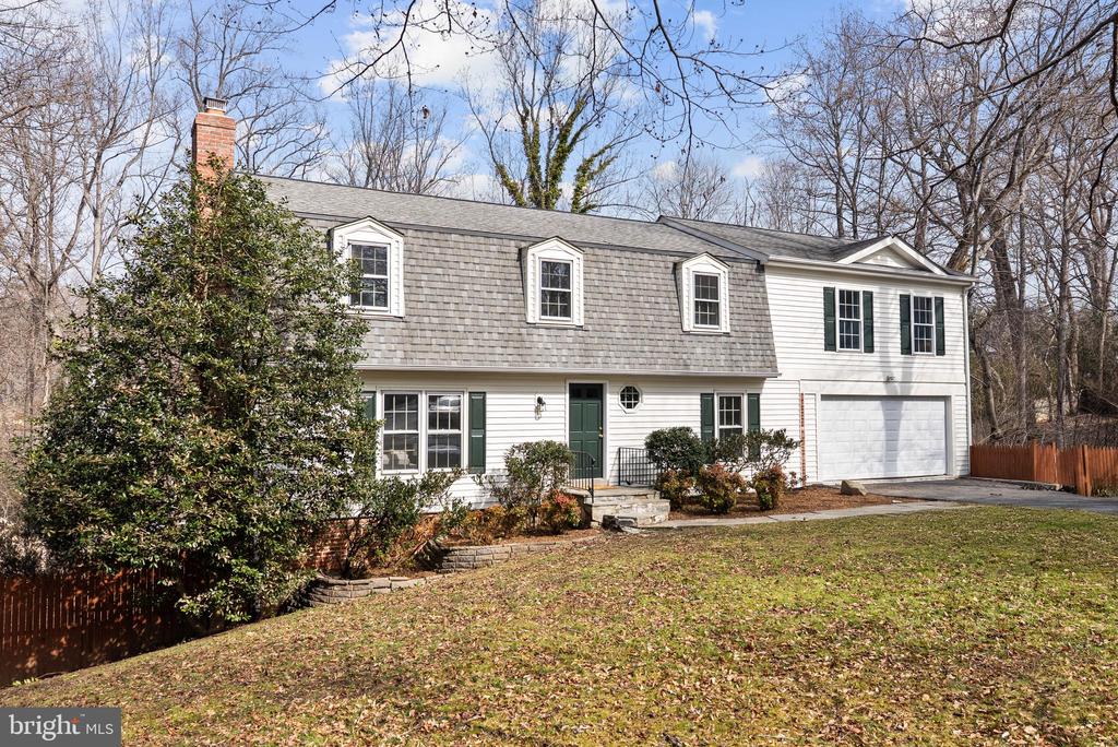 7819 ENGLISH WAY