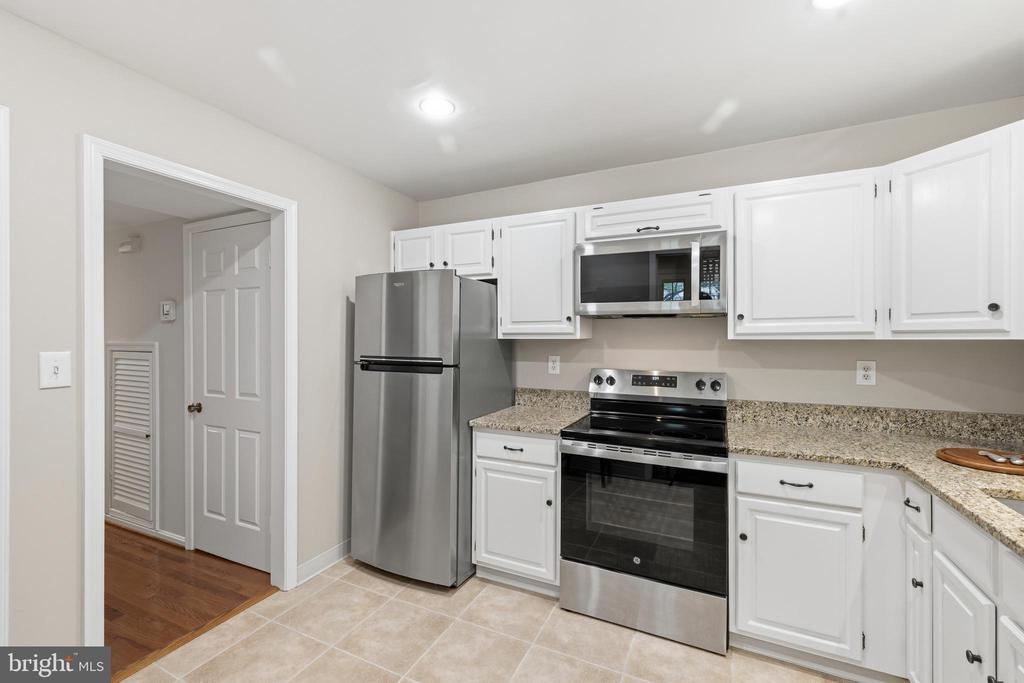 4904 BRADLEY BOULEVARD Unit: 229