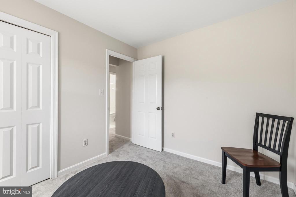 4904 BRADLEY BOULEVARD Unit: 229