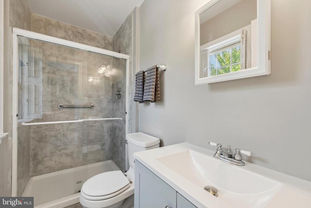 4904 BRADLEY BOULEVARD Unit: 229