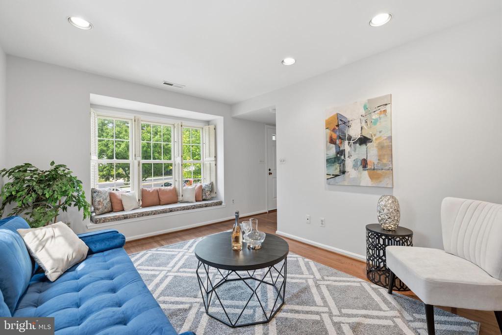 4904 BRADLEY BOULEVARD Unit: 229