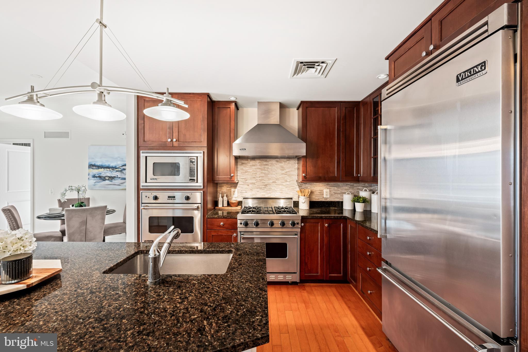 7710 WOODMONT AVENUE 506