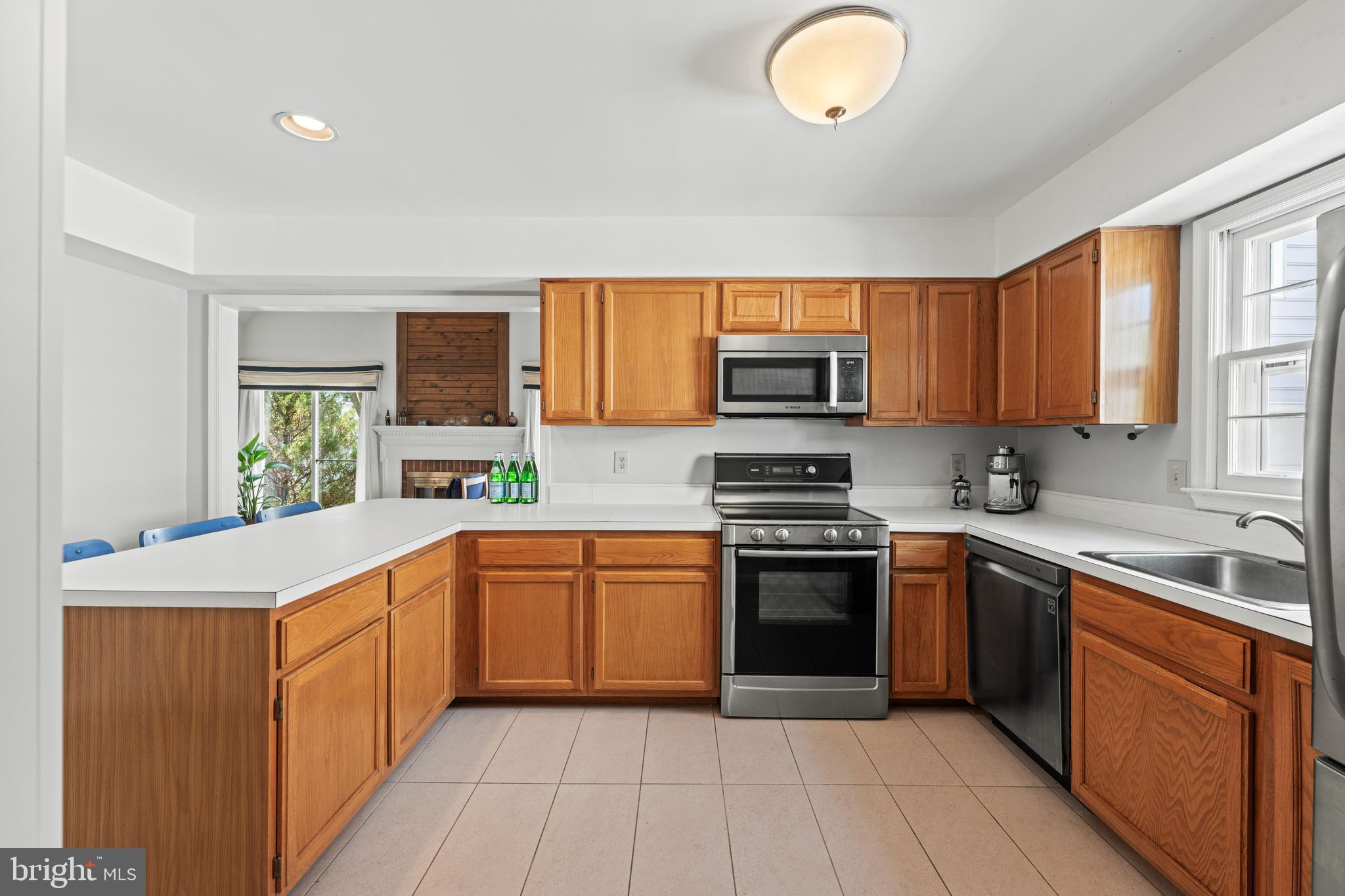 206 SAYBROOKE VIEW PLACE