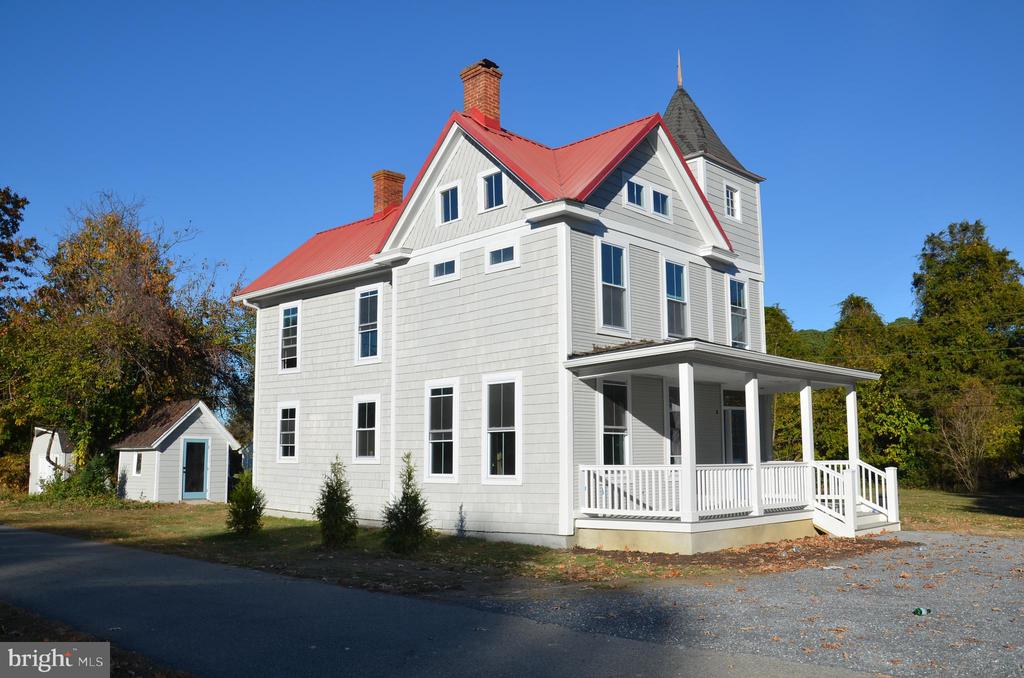 8013 RUBY HARRISON ROAD