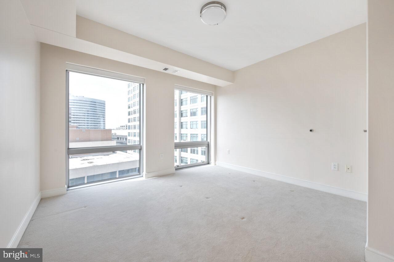 1111 19TH STREET N 1907