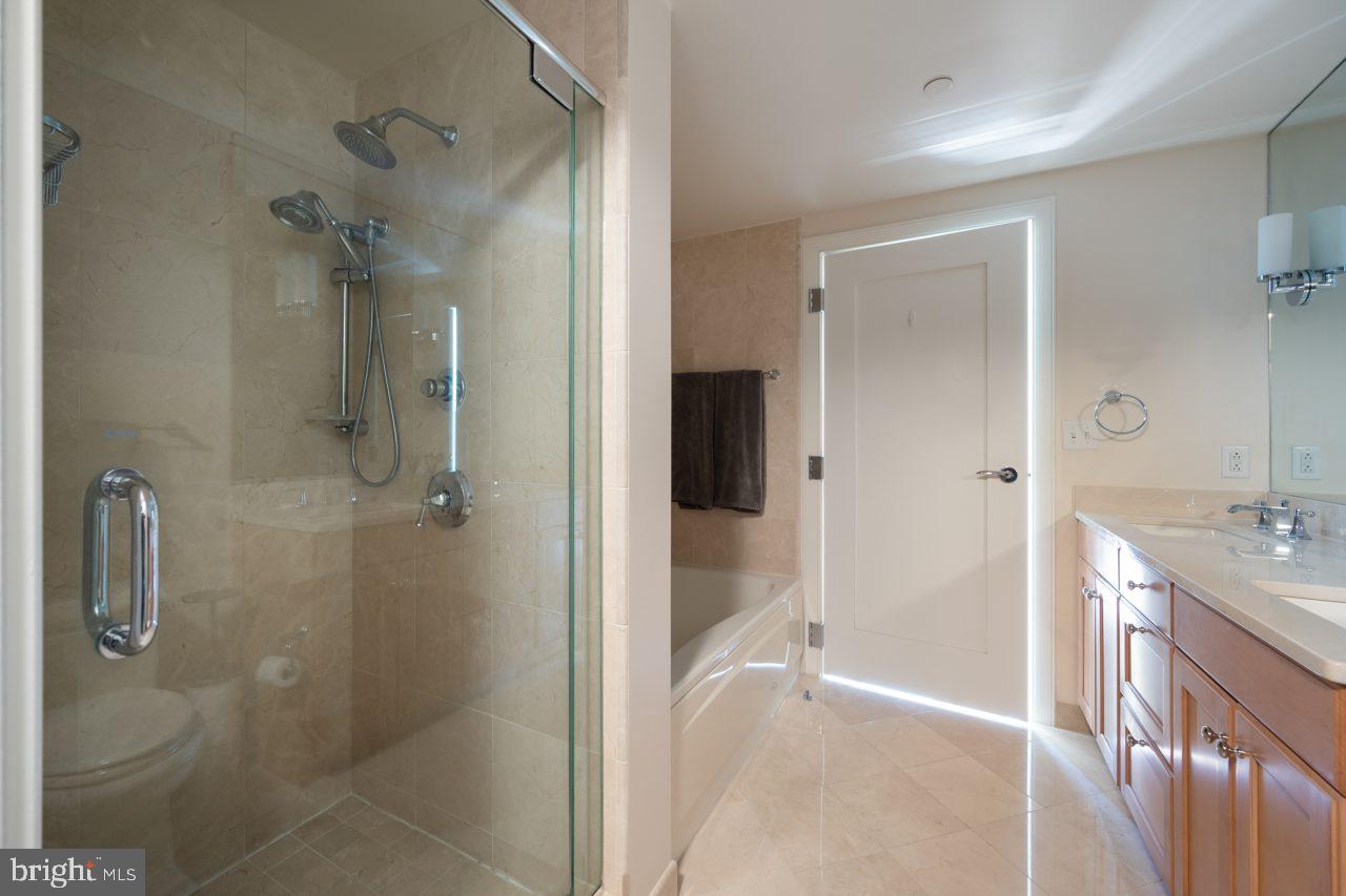 1111 19TH STREET N 1907