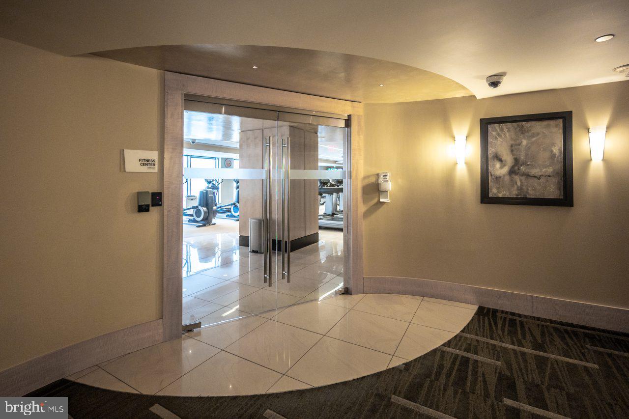 1111 19TH STREET N 1907