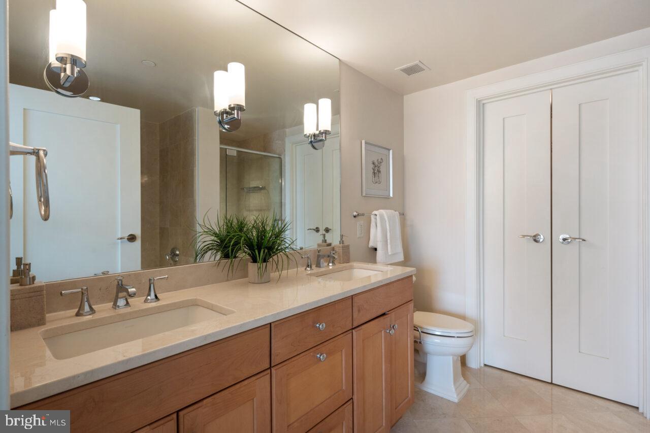 1111 19TH STREET N 1907