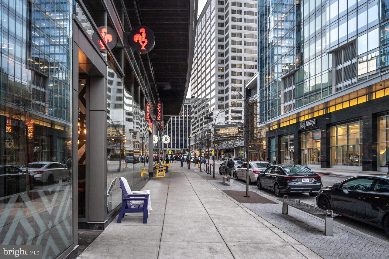 1111 19TH STREET N 1907