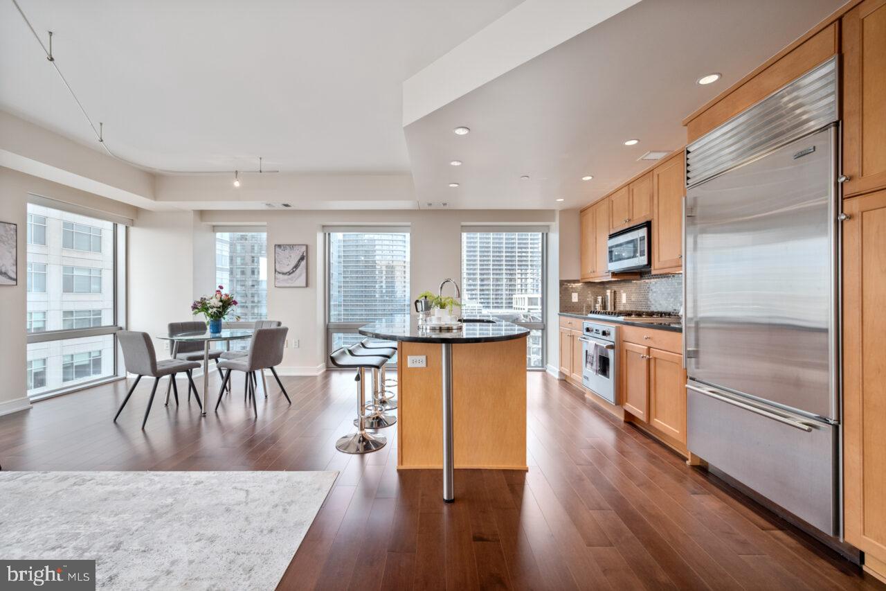 1111 19TH STREET N 1907