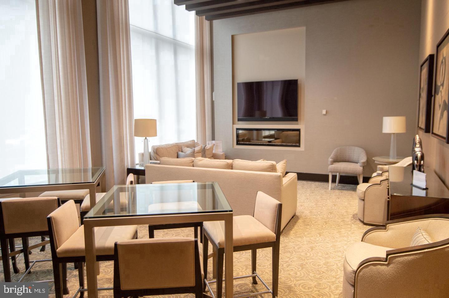 1111 19TH STREET N 1907