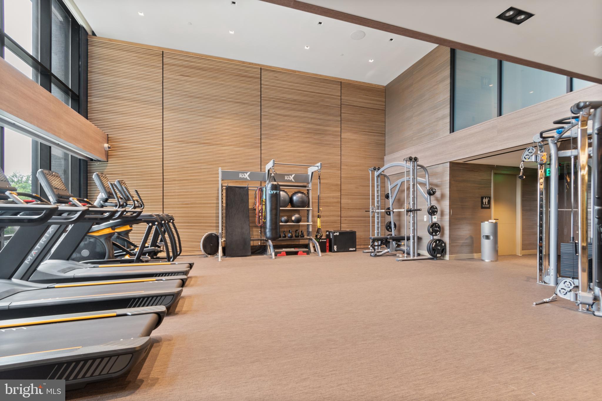 1781 N PIERCE STREET 2503