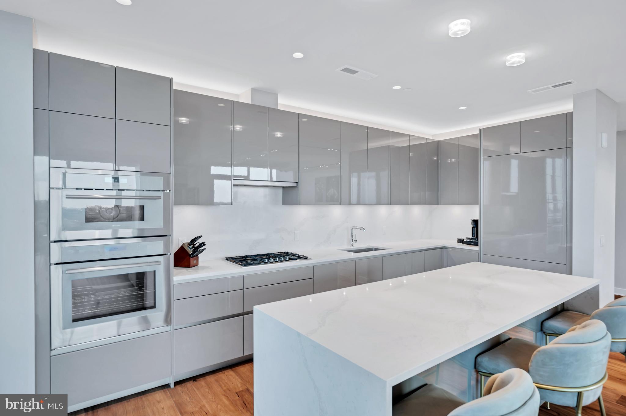 1781 N PIERCE STREET 2503