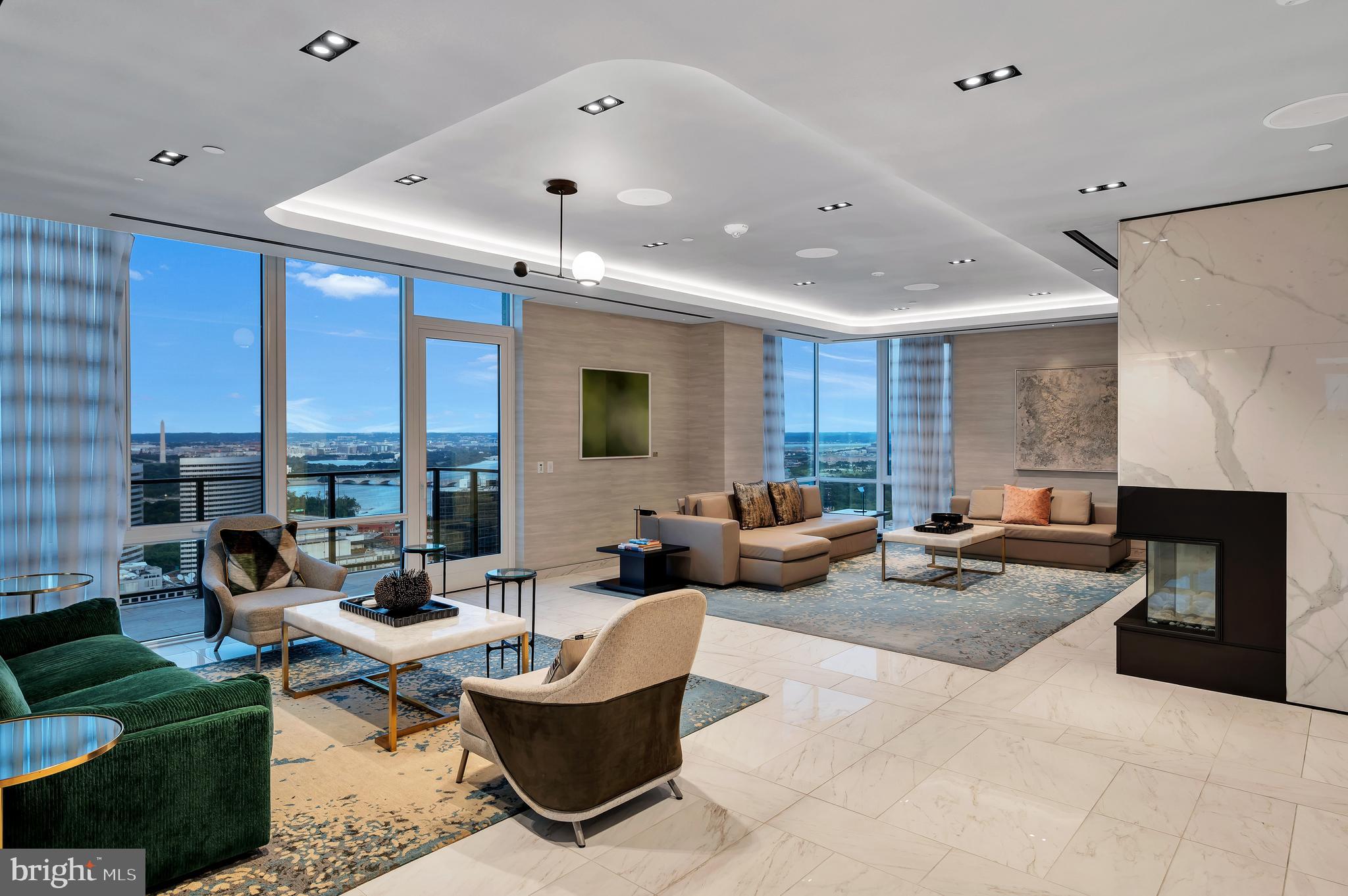 1781 N PIERCE STREET 2503