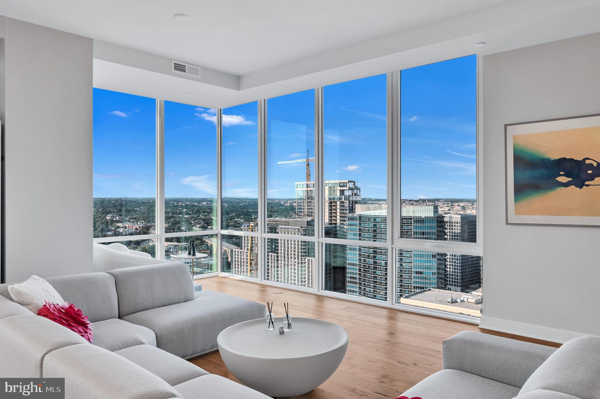 1781 N PIERCE STREET 2503