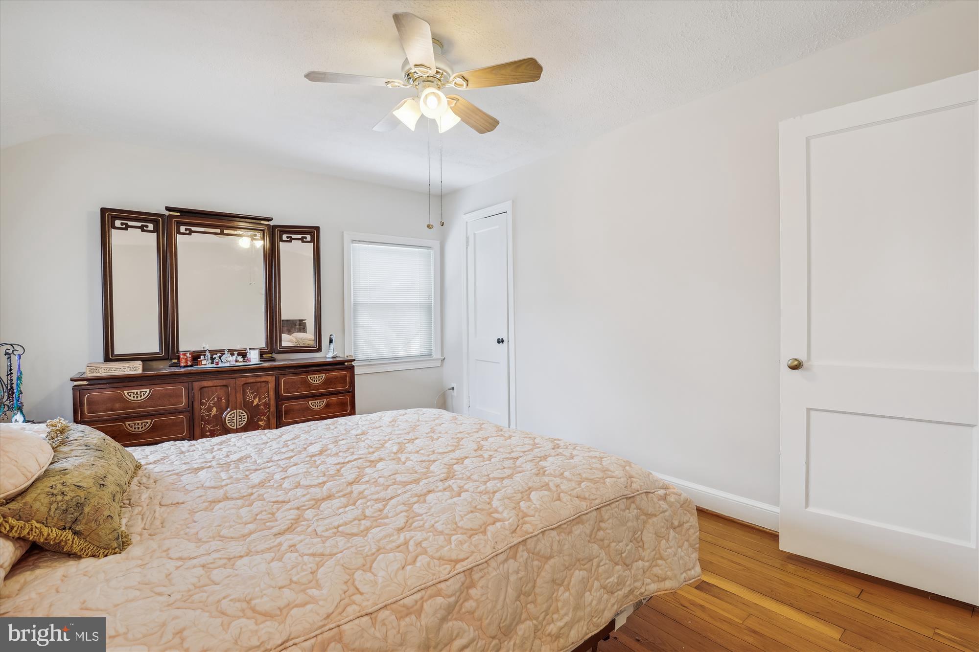 2708 N FLORIDA STREET N