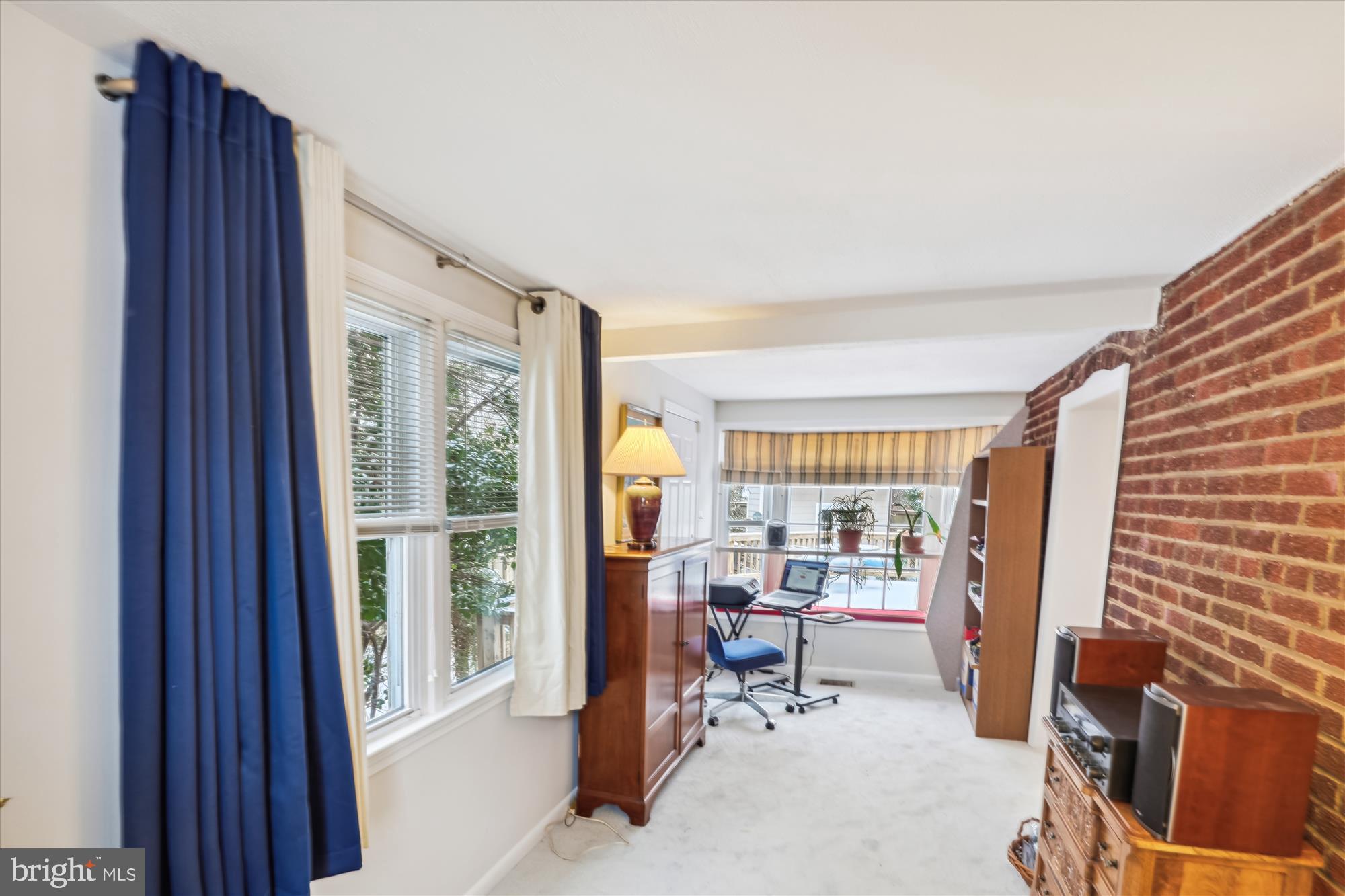 2708 N FLORIDA STREET N