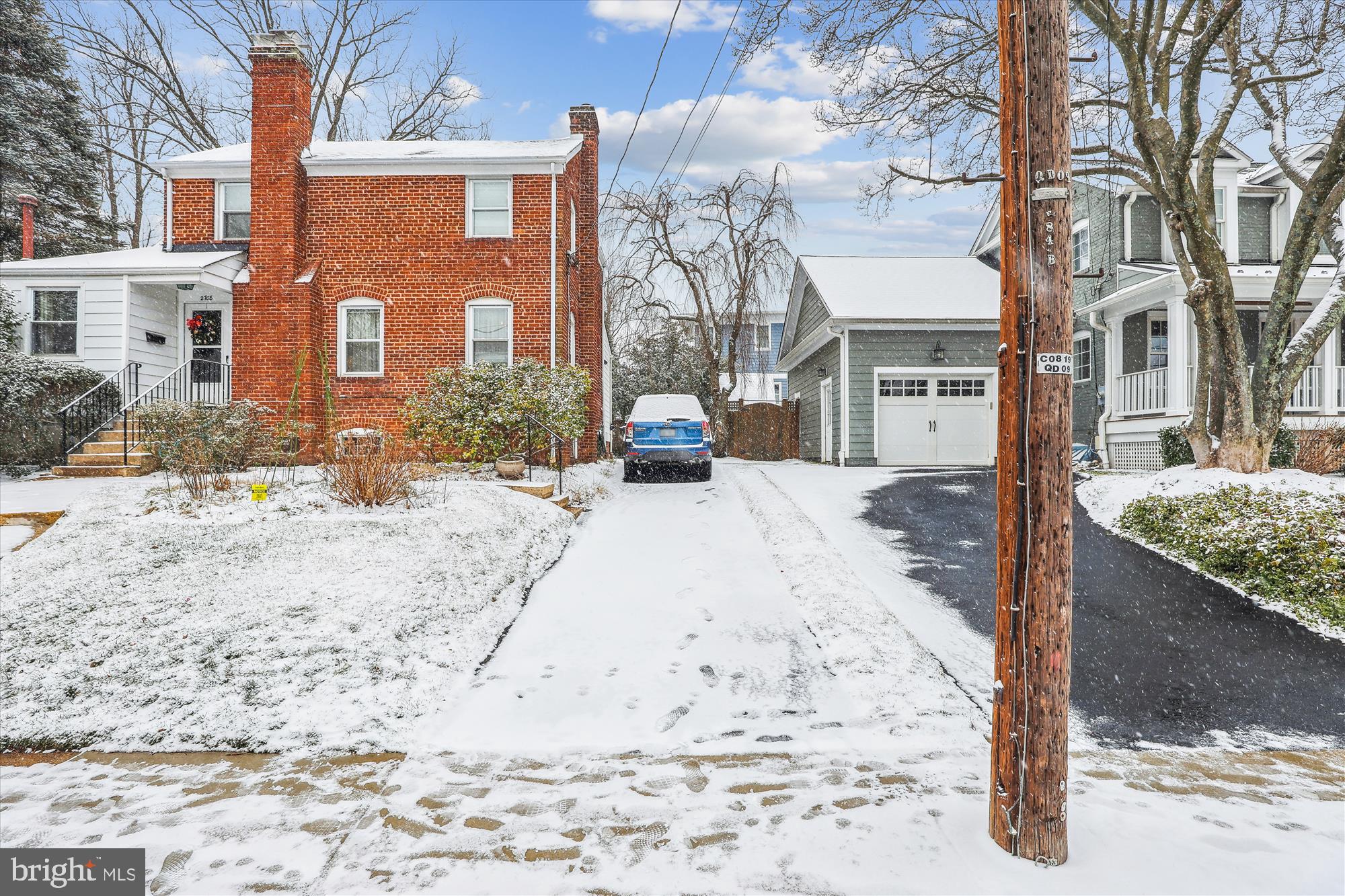 2708 N FLORIDA STREET N