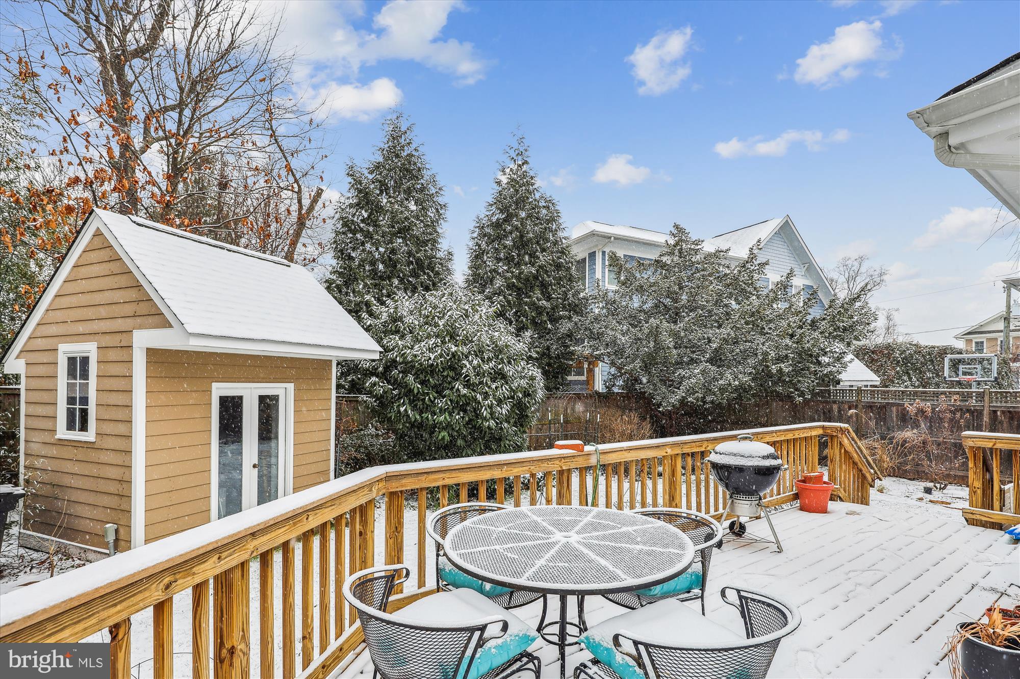 2708 N FLORIDA STREET N