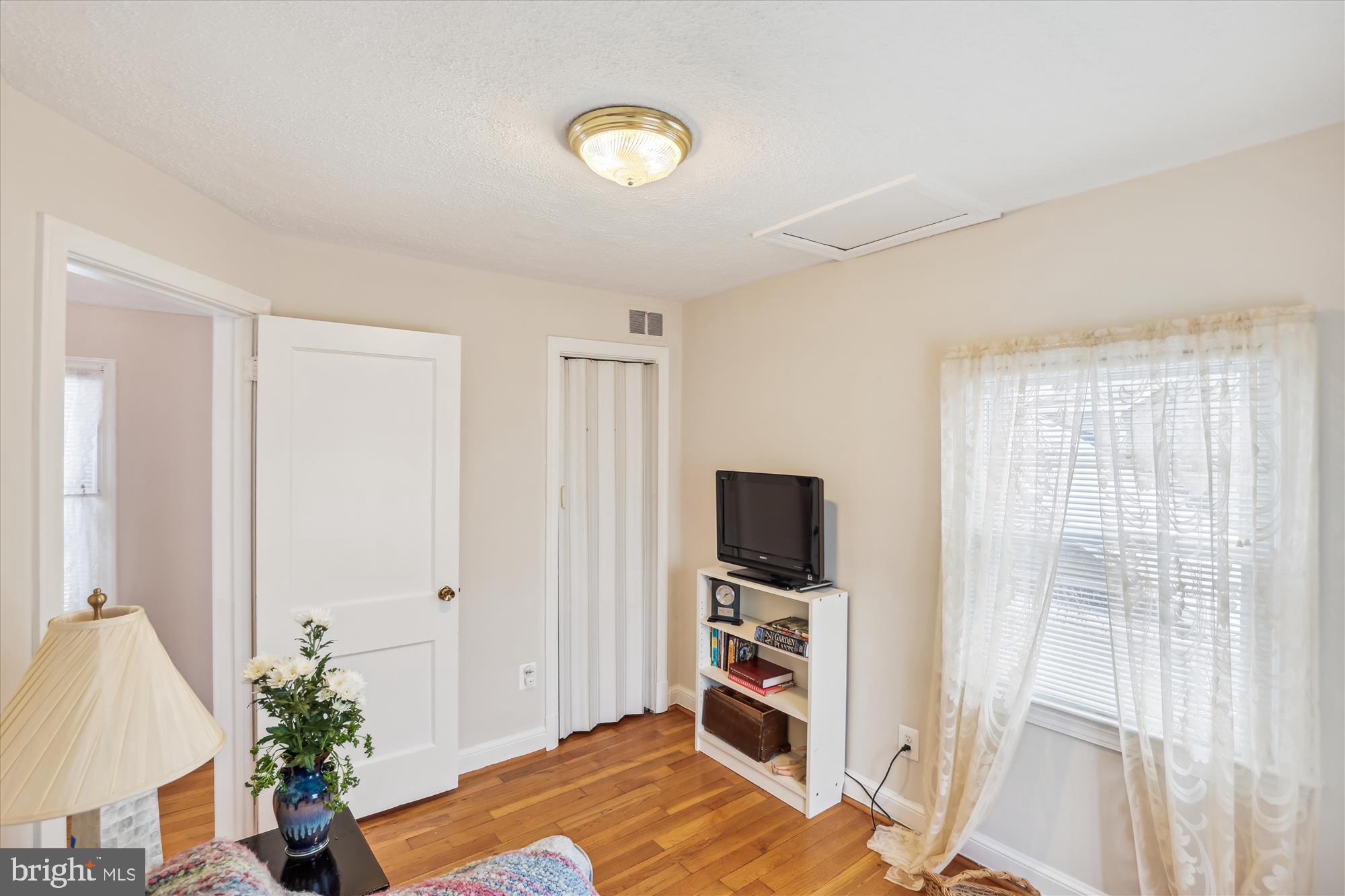 2708 N FLORIDA STREET N