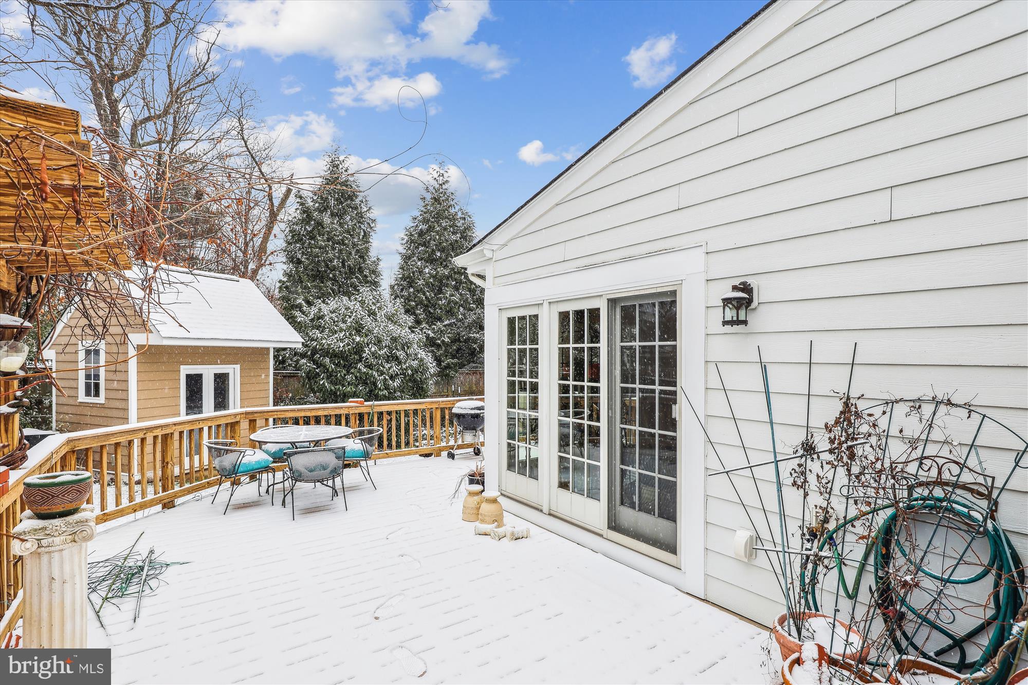 2708 N FLORIDA STREET N