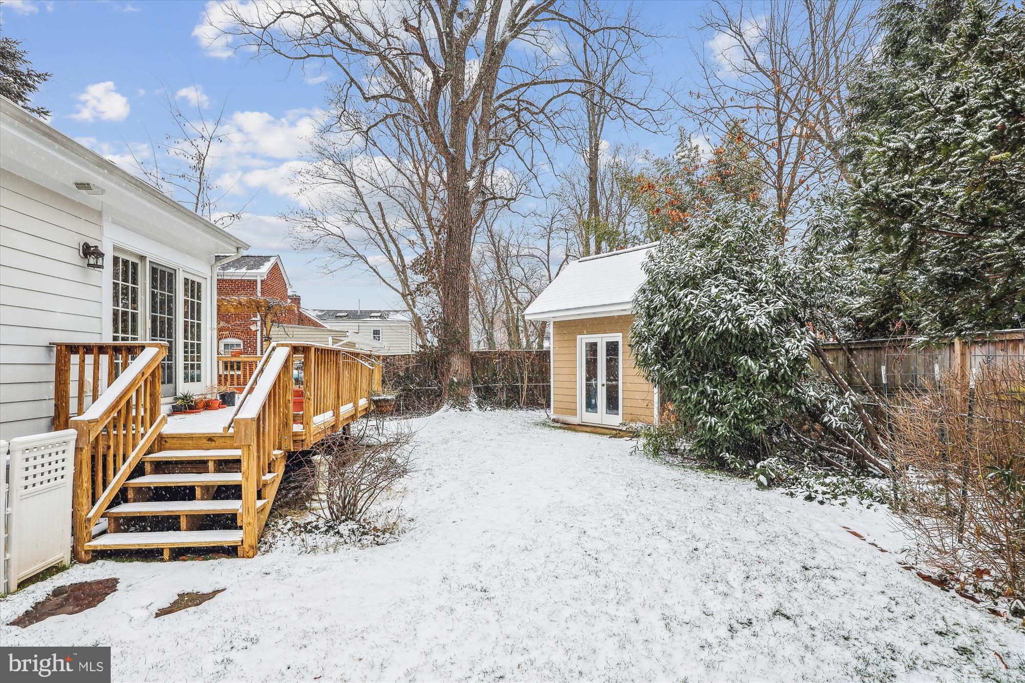 2708 N FLORIDA STREET N