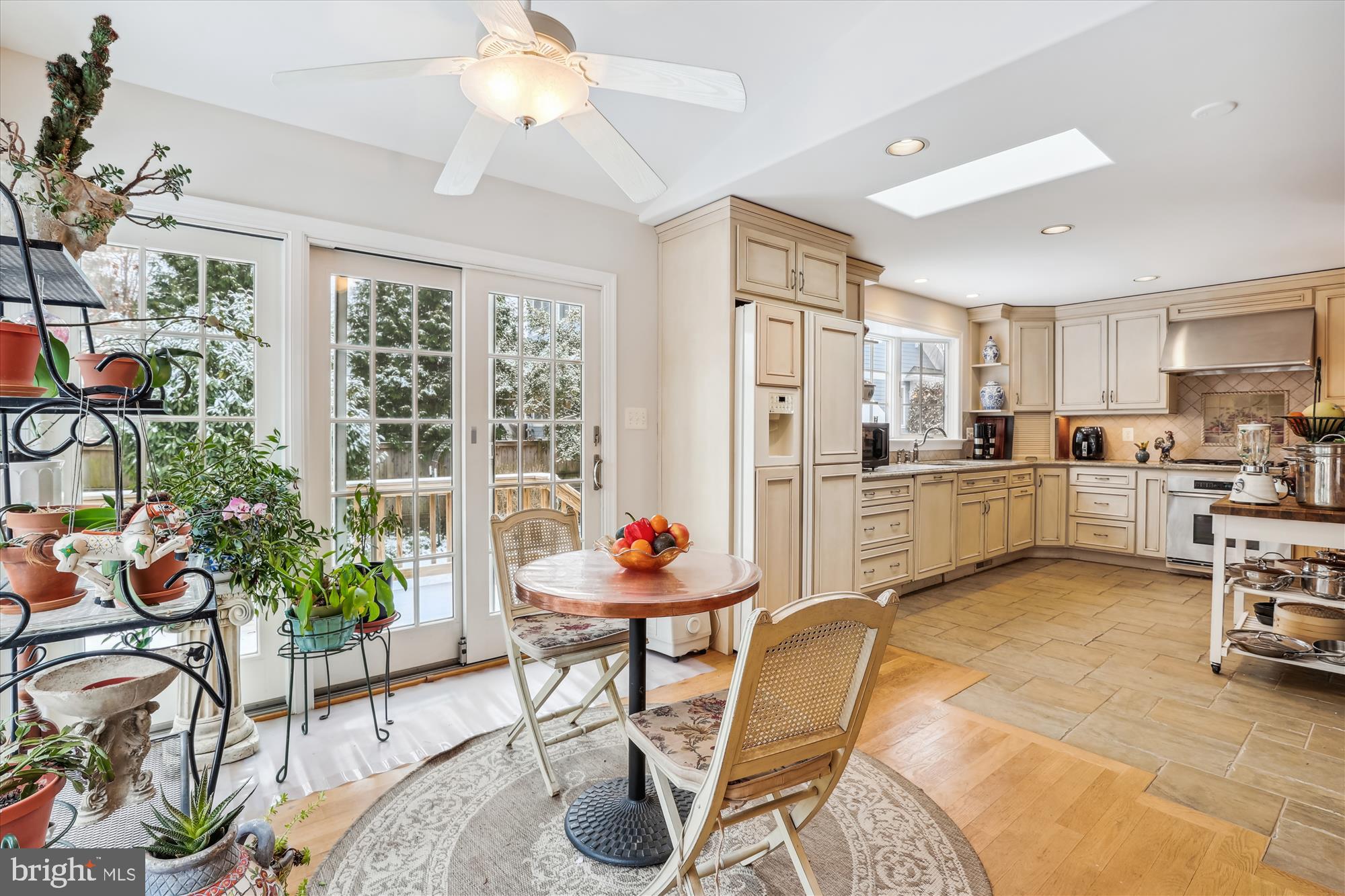 2708 N FLORIDA STREET N