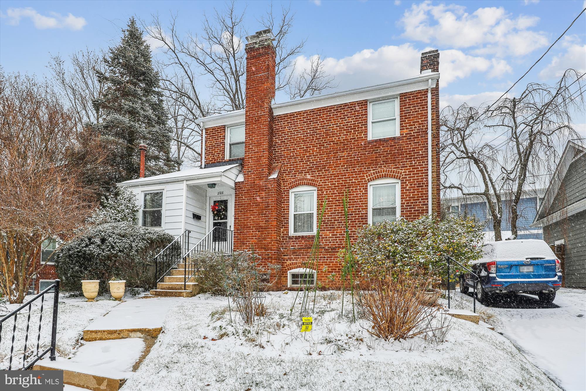 2708 N FLORIDA STREET N