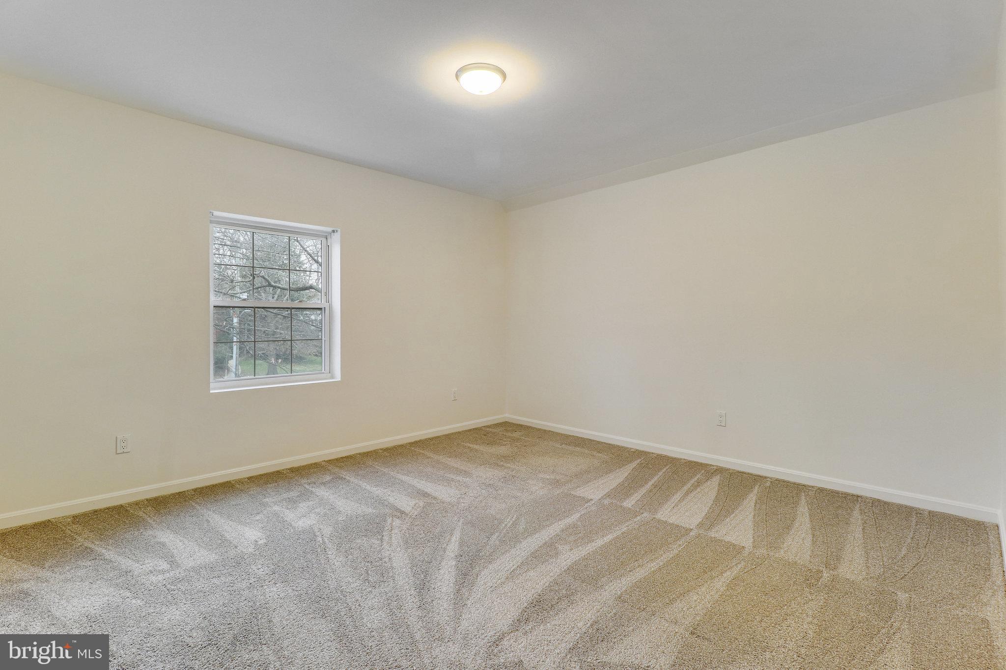 1735 N RHODES STREET 242