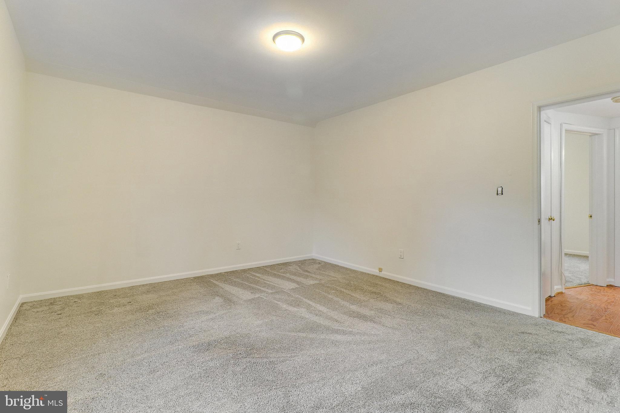 1735 N RHODES STREET 242