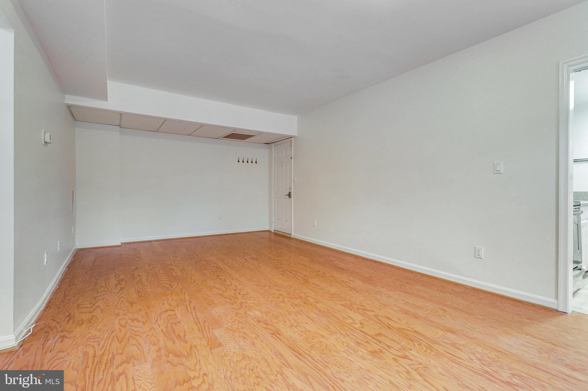 1735 N RHODES STREET 242