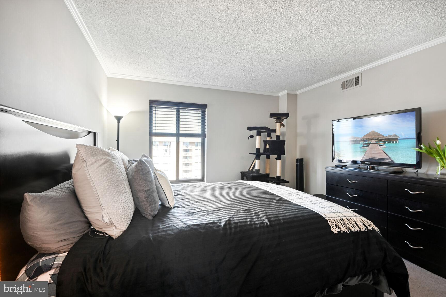 4500 S FOUR MILE RUN DRIVE 1205