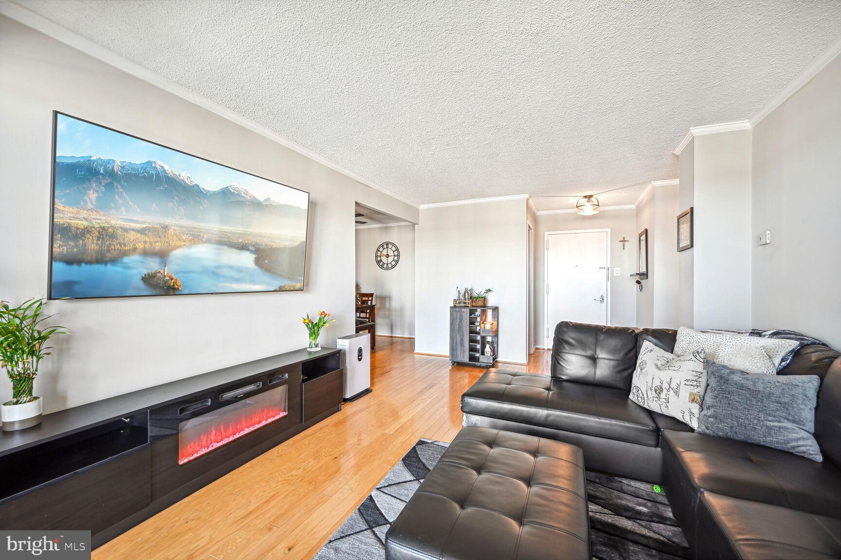 4500 S FOUR MILE RUN DRIVE 1205