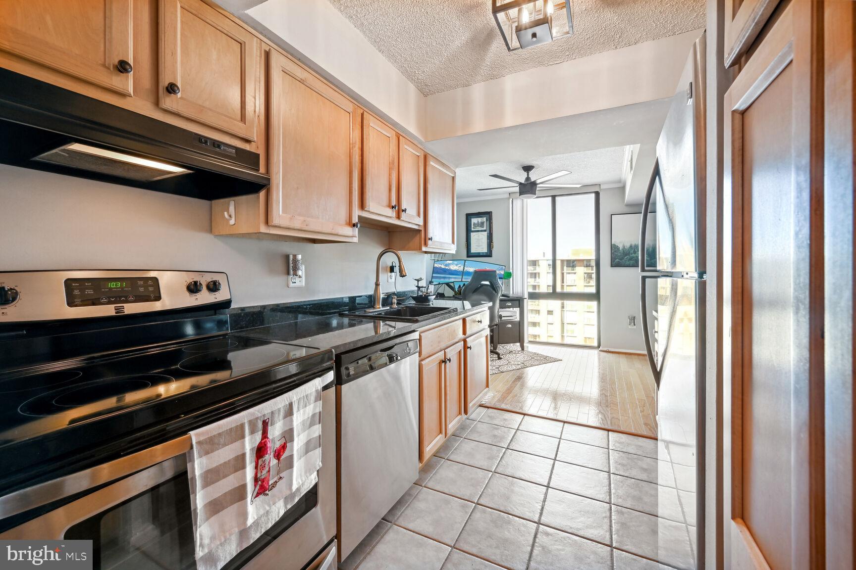 4500 S FOUR MILE RUN DRIVE 1205