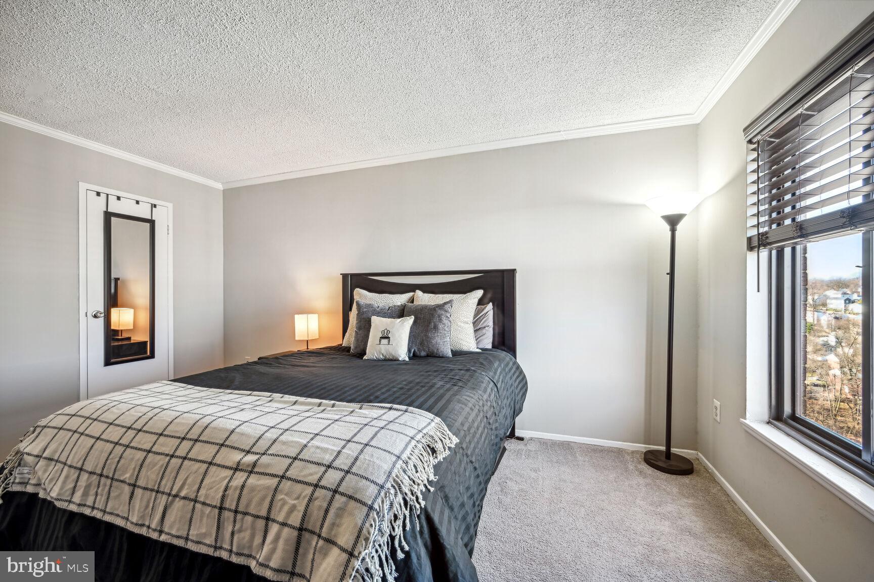 4500 S FOUR MILE RUN DRIVE 1205