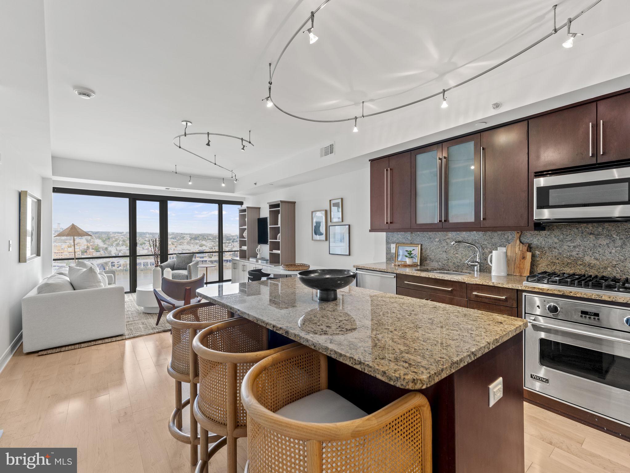 1111 19TH STREET N 2101