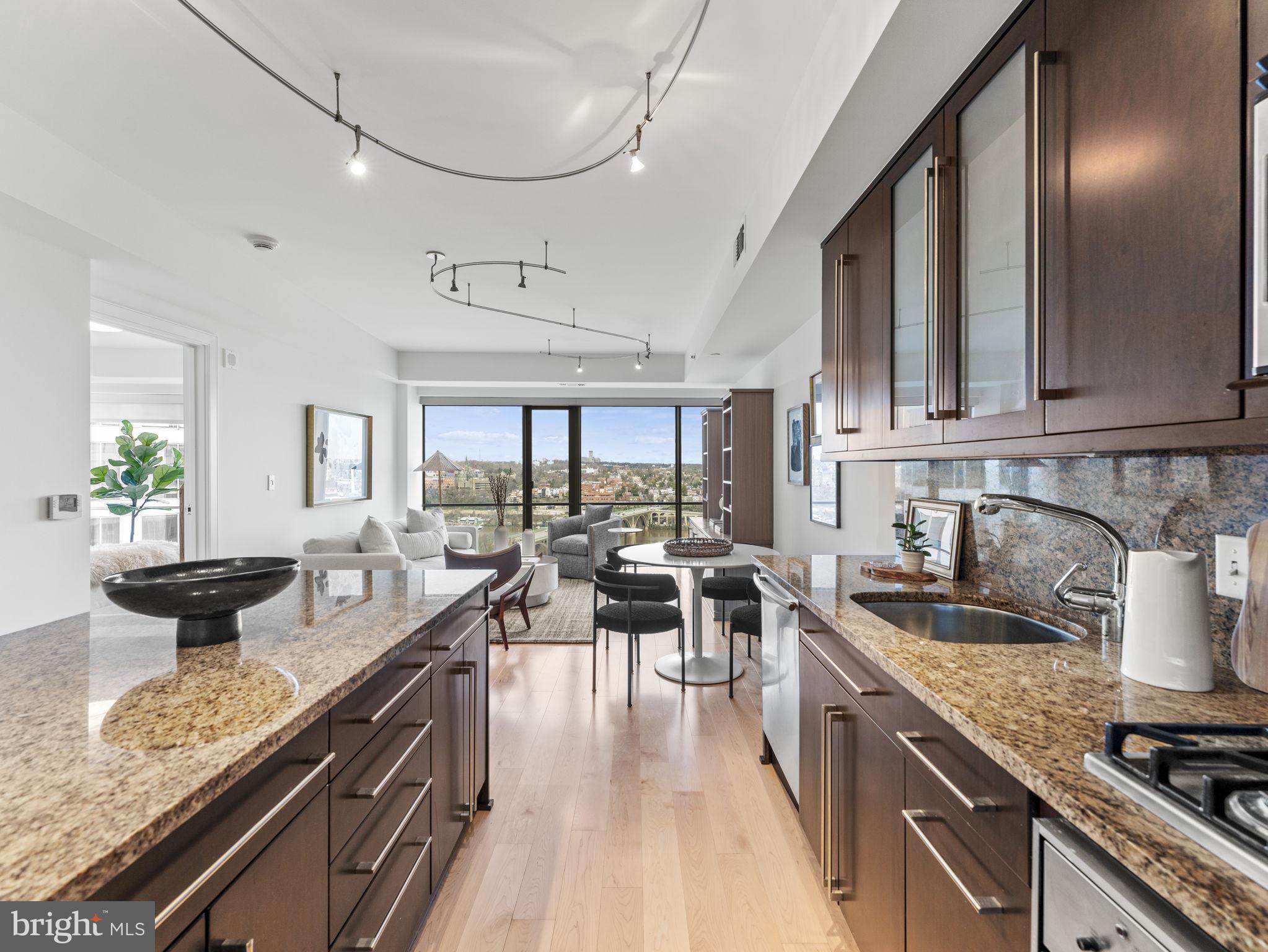 1111 19TH STREET N 2101