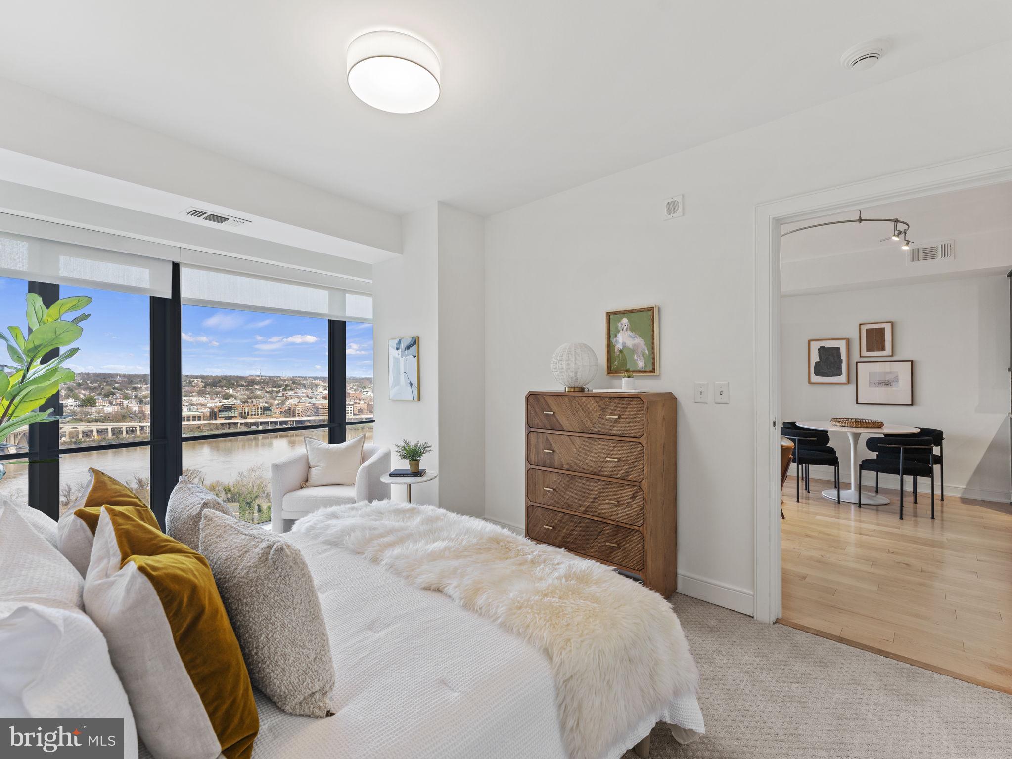 1111 19TH STREET N 2101