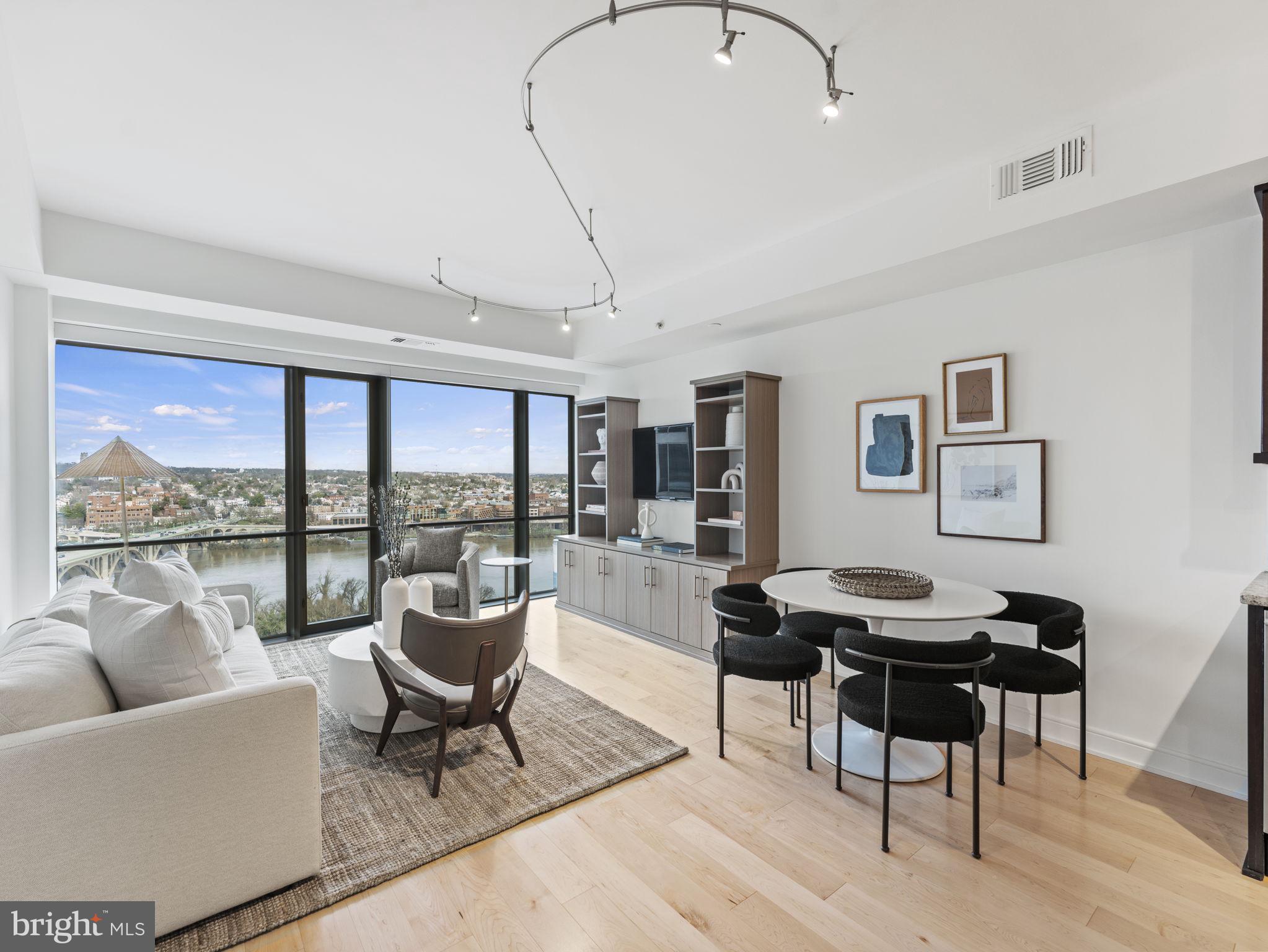 1111 19TH STREET N 2101