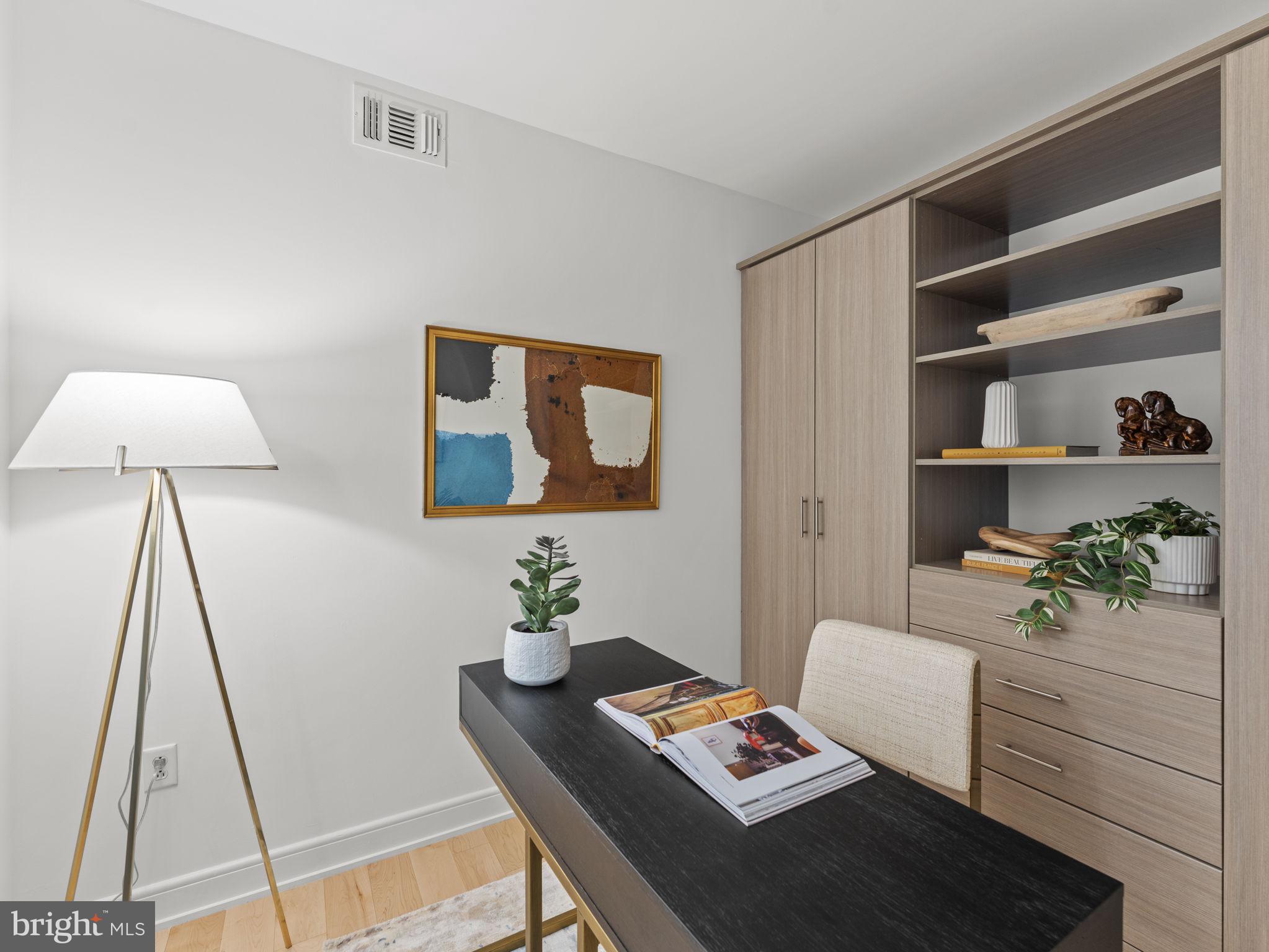 1111 19TH STREET N 2101