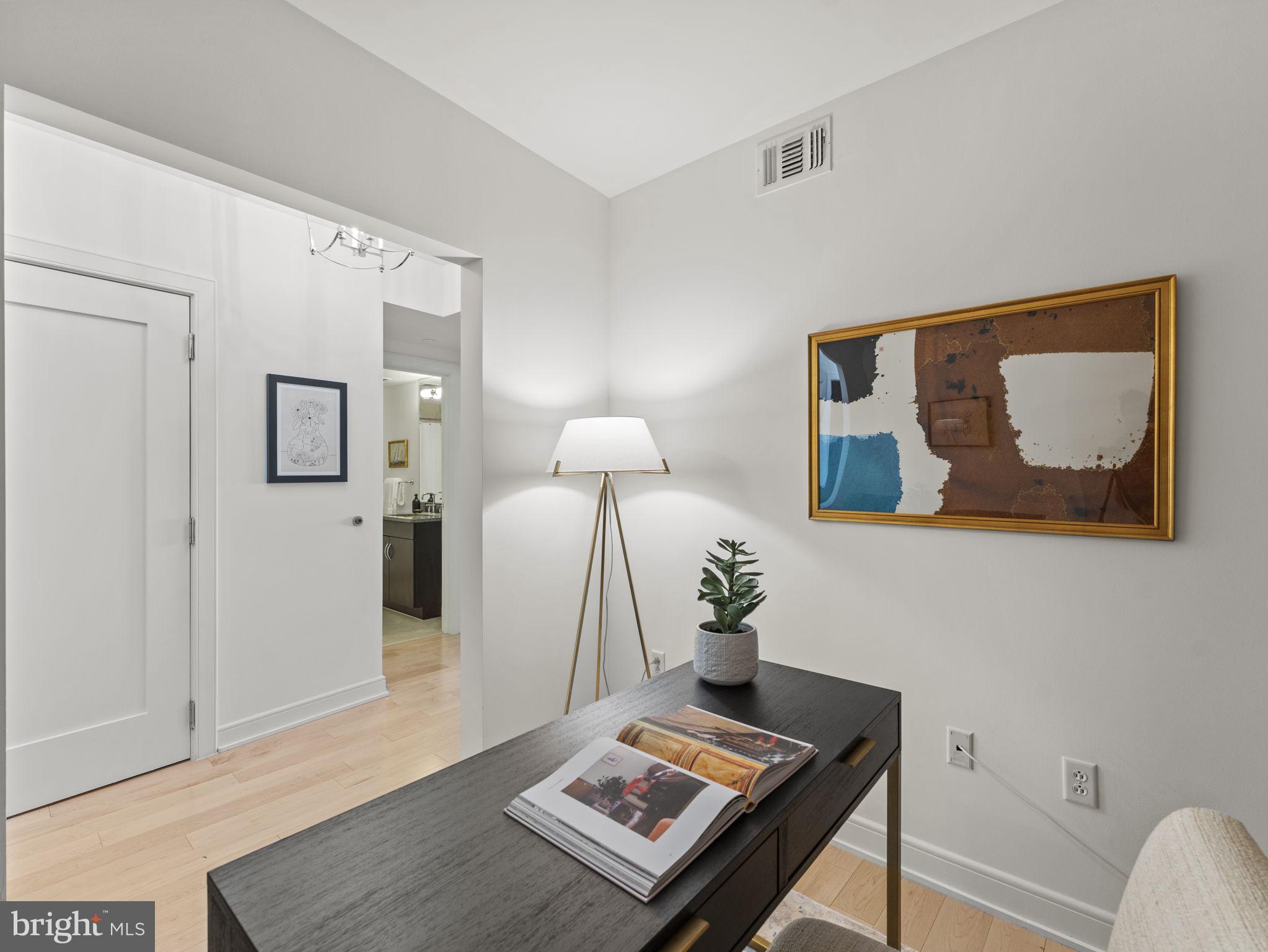 1111 19TH STREET N 2101