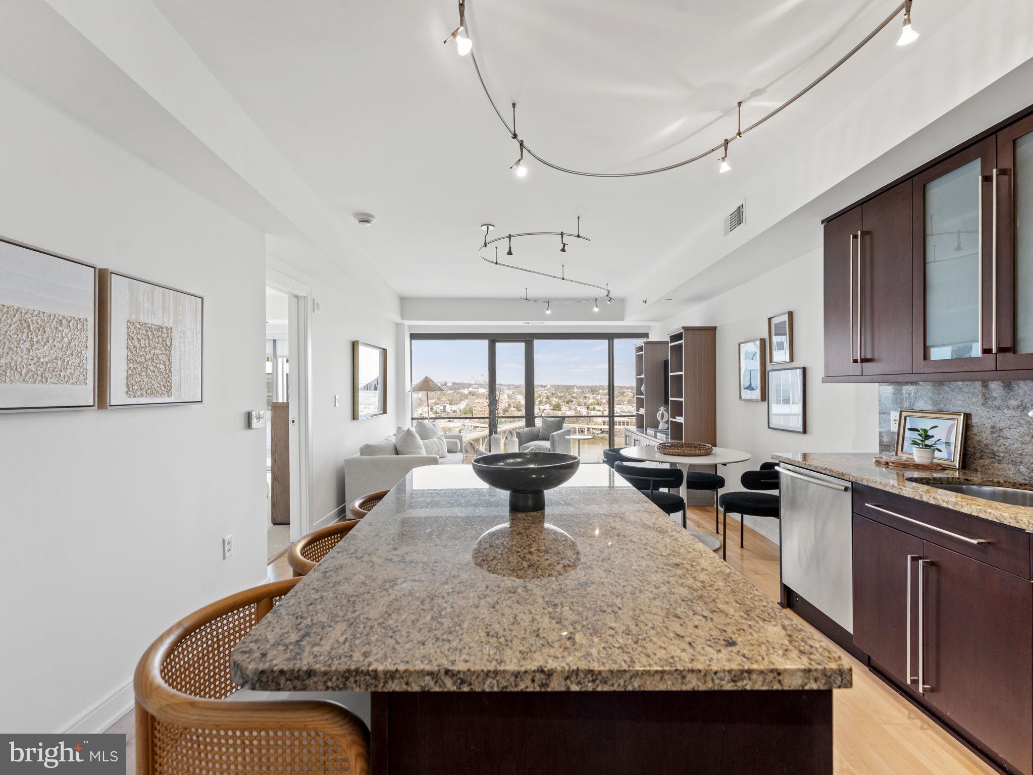 1111 19TH STREET N 2101