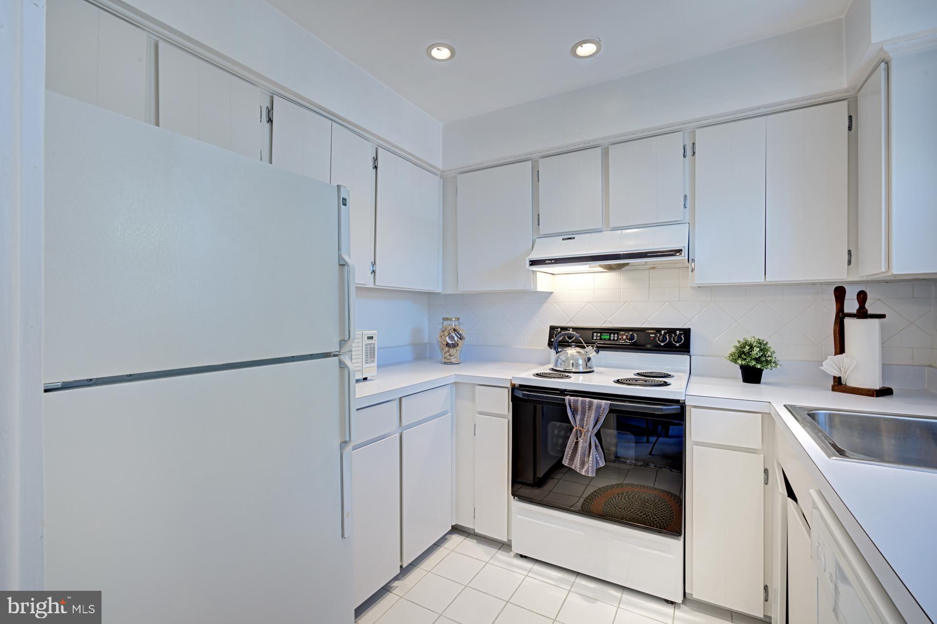 4811 30TH STREET S C2